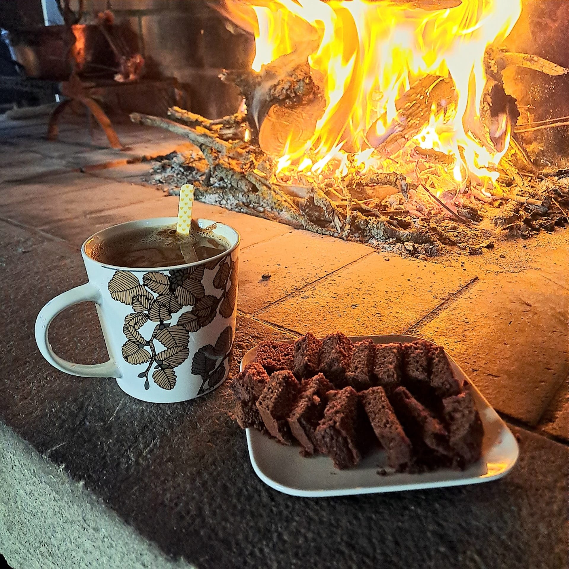 retraite-meditation-reconnexion-pause-les-pieds-en-eventail